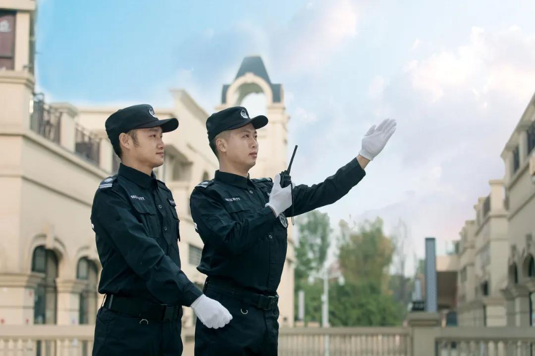 克時(shí)艱，花開榮盛——祝賀榮盛發(fā)展榮獲2020中國房地產(chǎn)公司品牌價(jià)值第8位